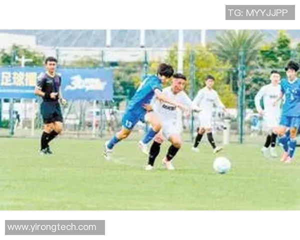 云南红塔足球队奋勇争先展现拼搏精神助力球队再创辉煌成就